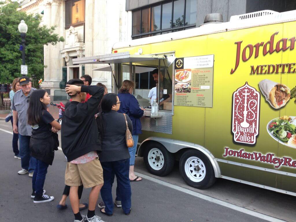 Food Trucks in Downtown Pensacola - Gallery Night Pensacola